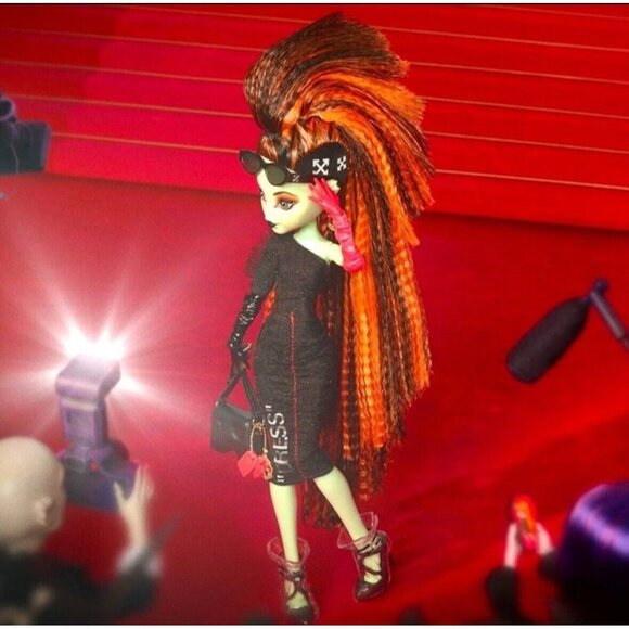 SOLD! - Picture 4 of 12